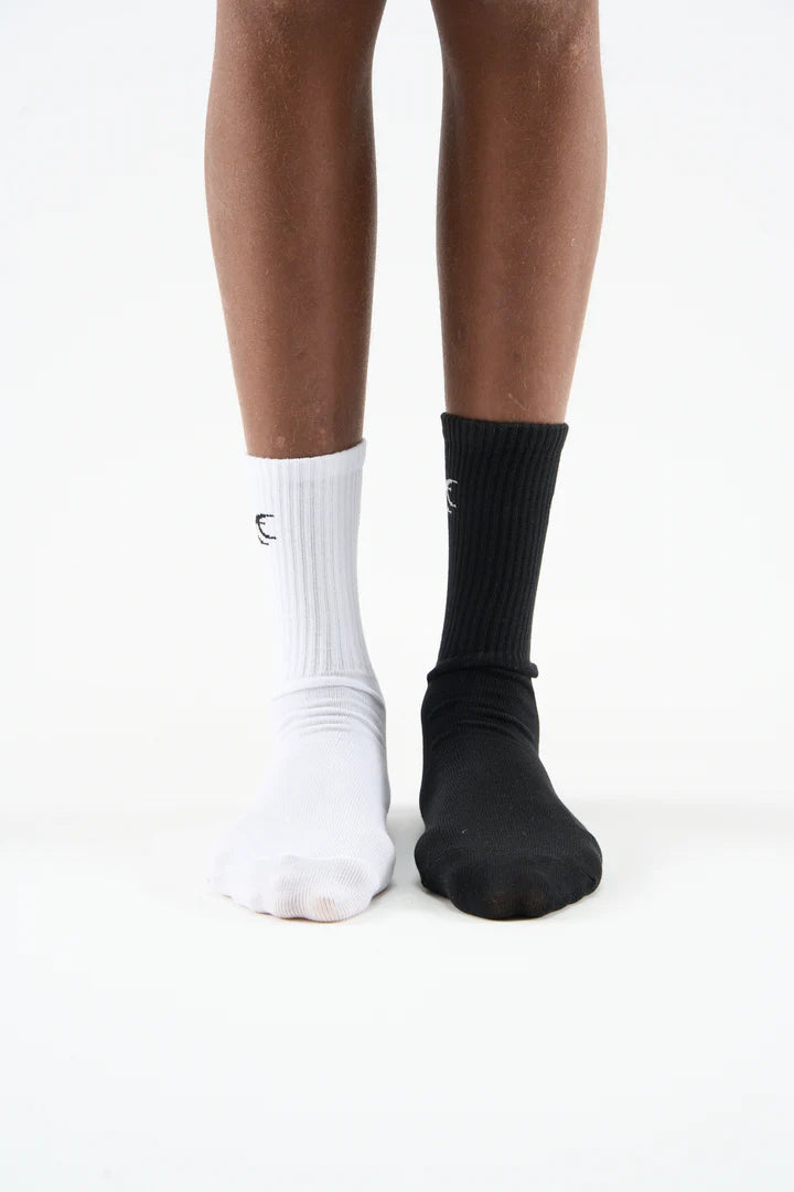 CALCETINES NEGROS Y BLANCOS IKONIC PACK